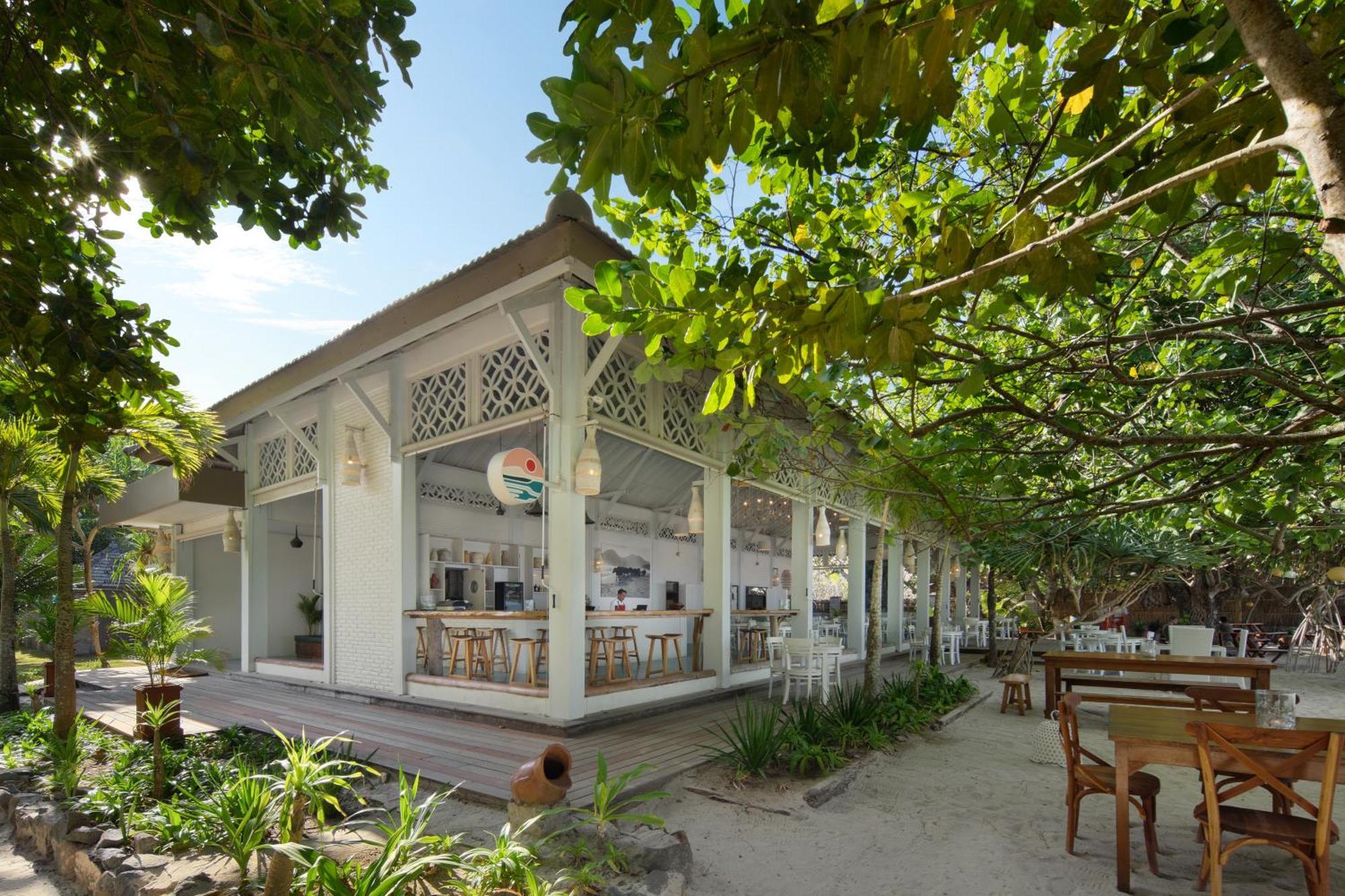 Sempiak Seaside Resort Selong Belanak Exteriör bild
